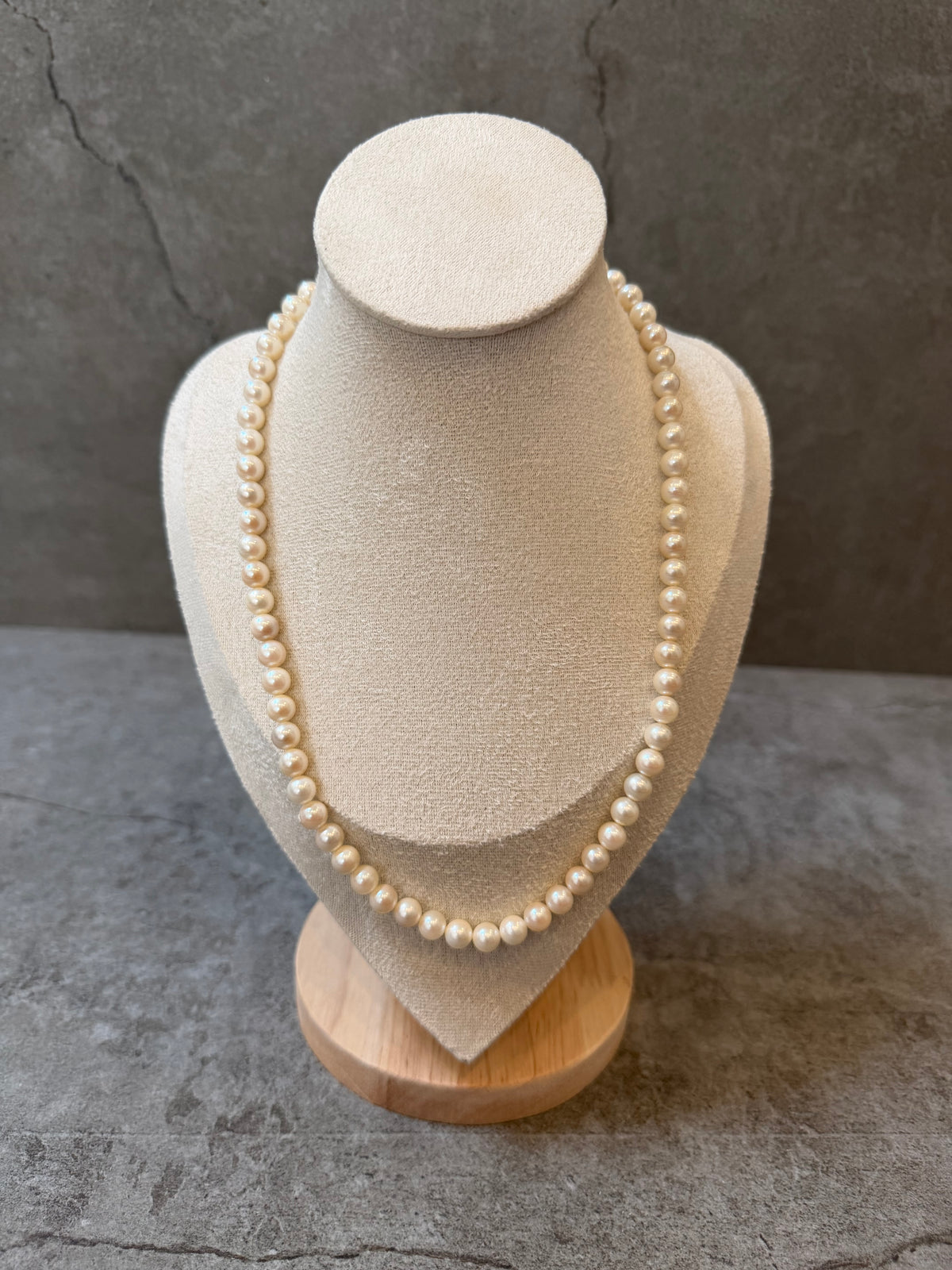 Genuine 1970's Akoya Pearl Necklace