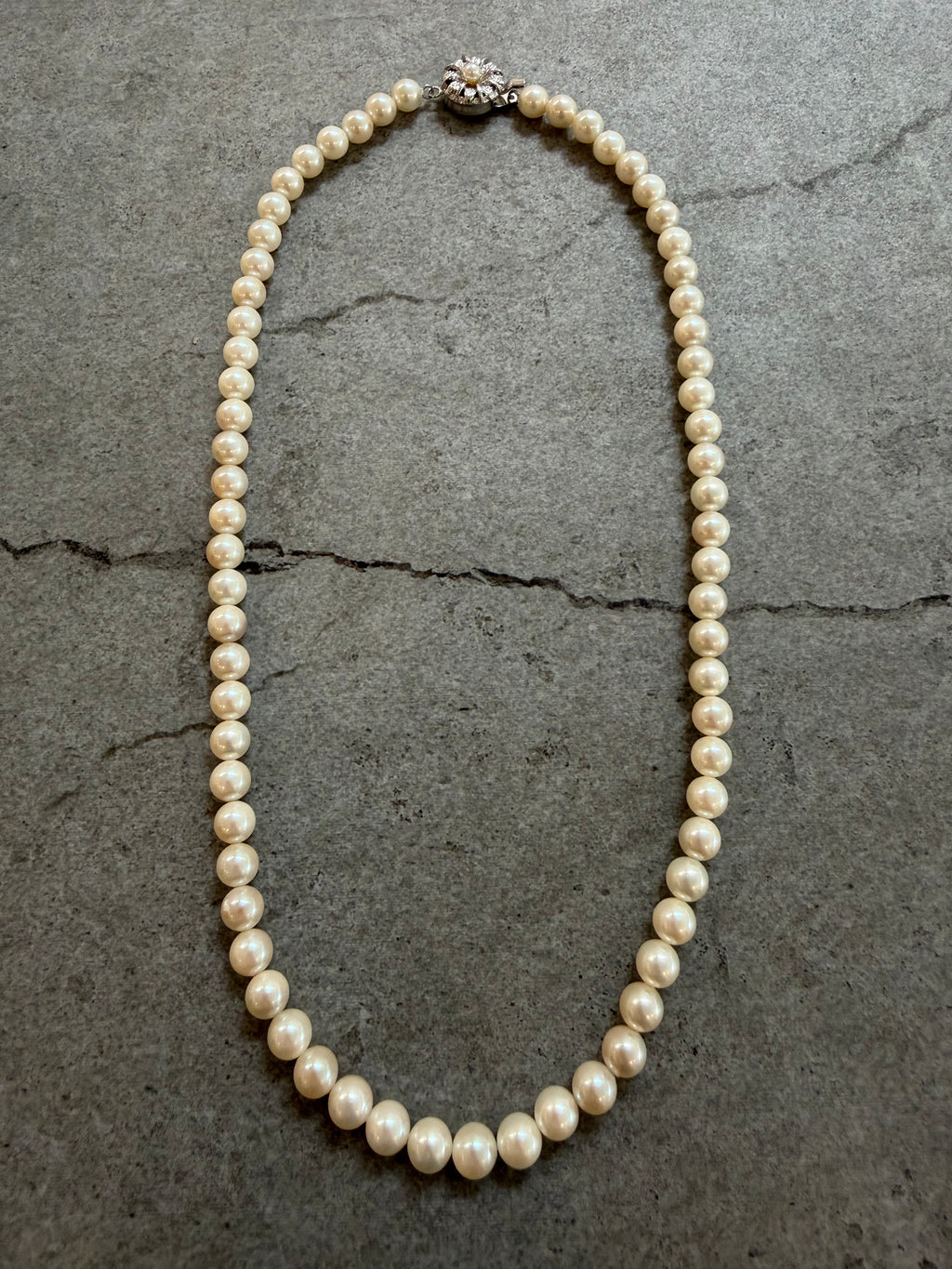 Genuine 1970's Akoya Pearl Necklace