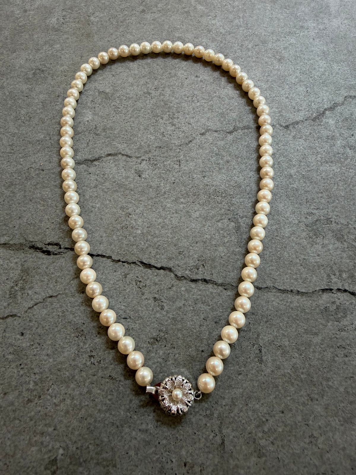Genuine 1970's Akoya Pearl Necklace