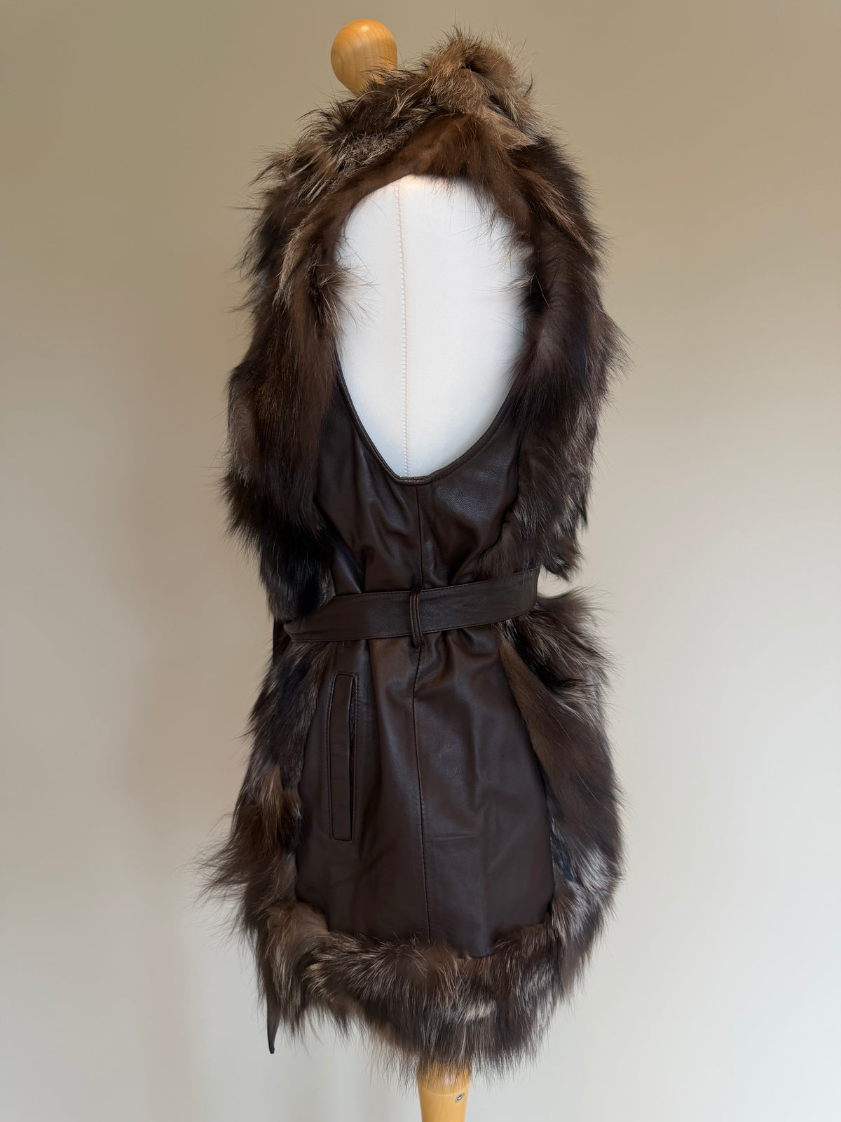 Vintage Silver Fox Fur Leather Belted Gilet - M