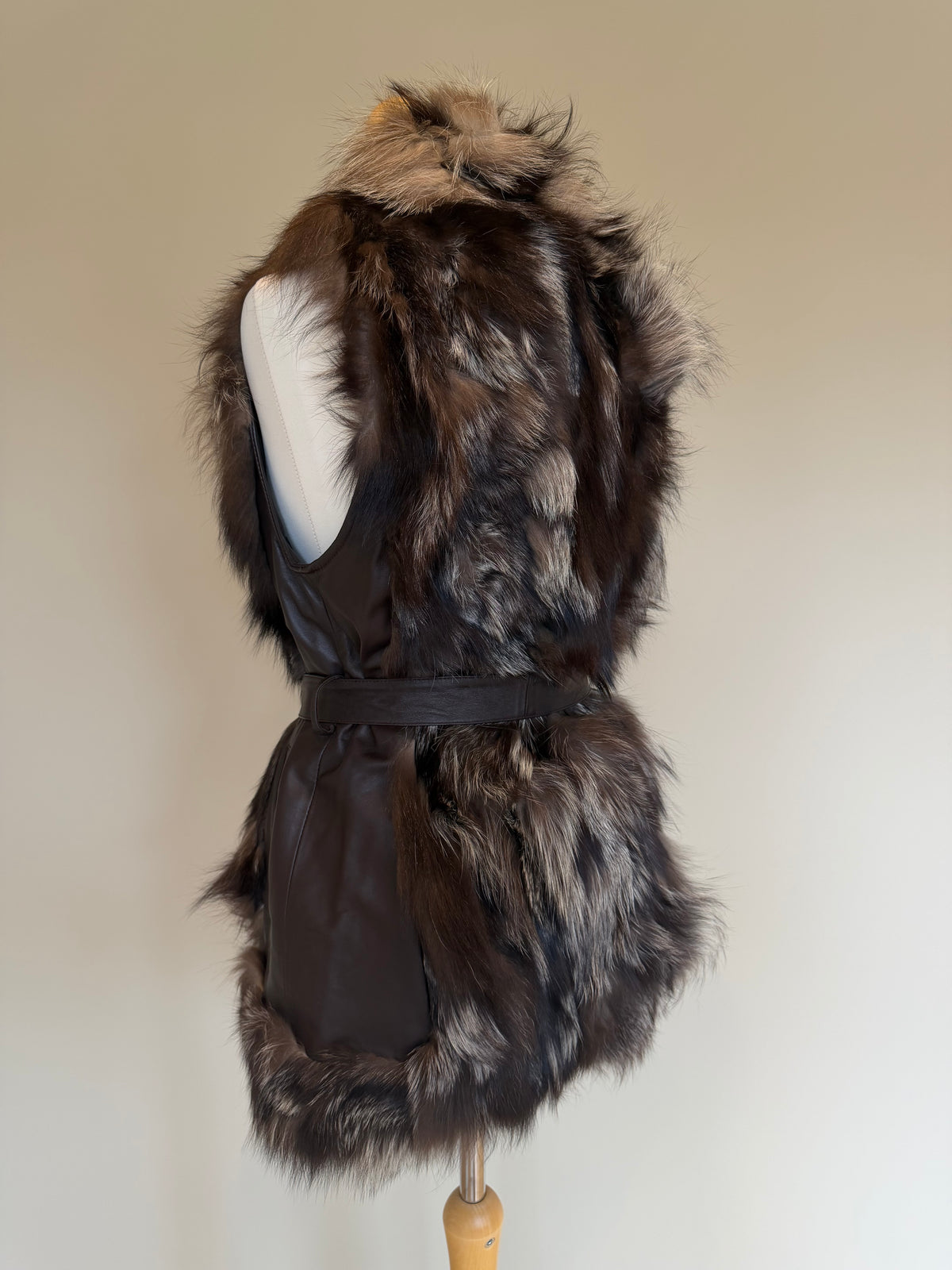 Vintage Silver Fox Fur Leather Belted Gilet - M