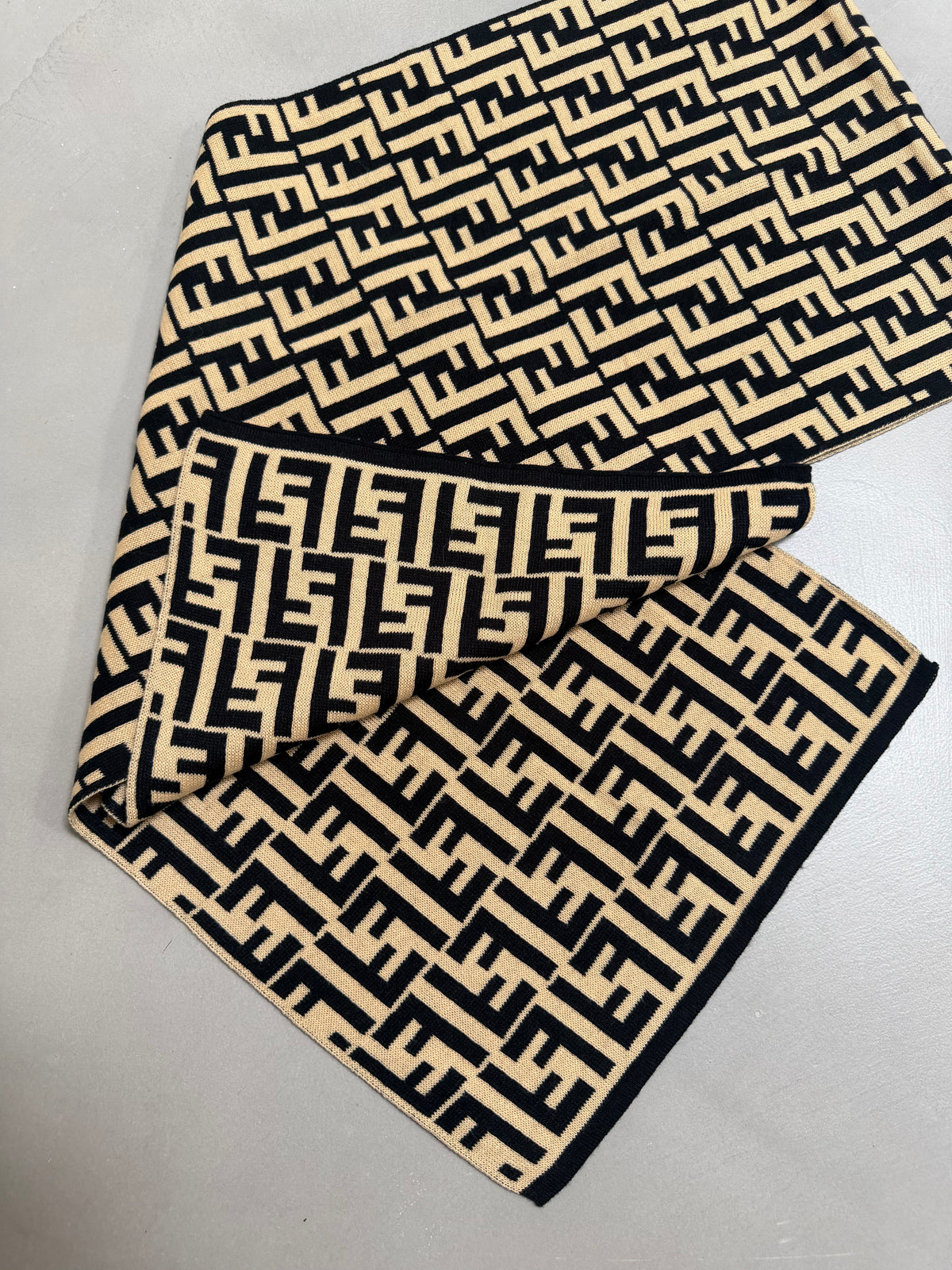 Fendi Zucca Monogram Knit Scarf