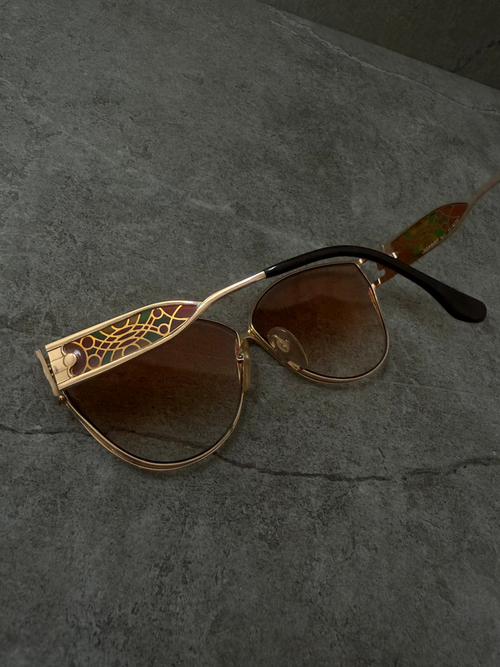Yves Saint Laurent Paris 1980's Vintage Sunglasses Model 31-4017