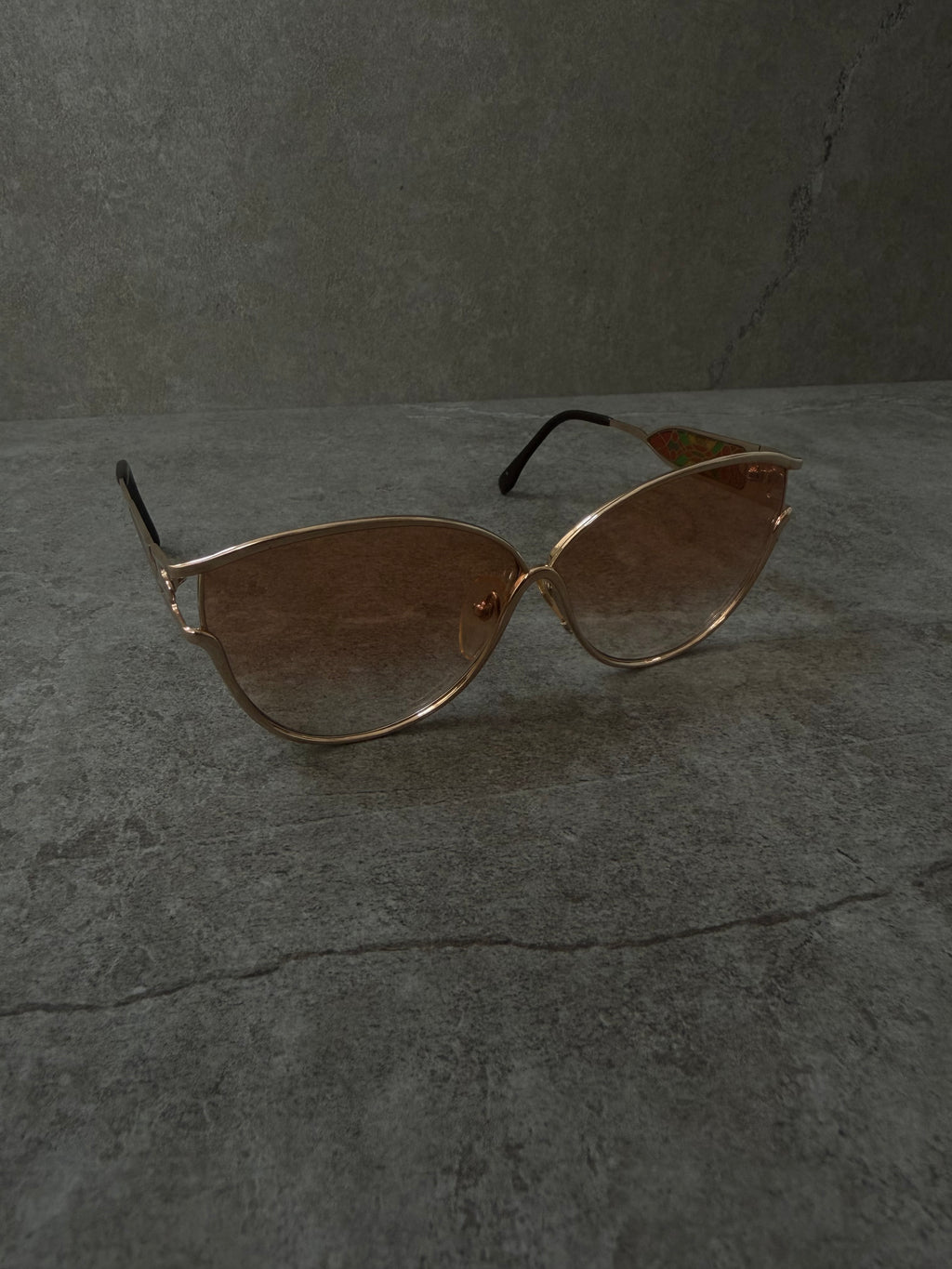 Yves Saint Laurent Paris 1980's Vintage Sunglasses Model 31-4017