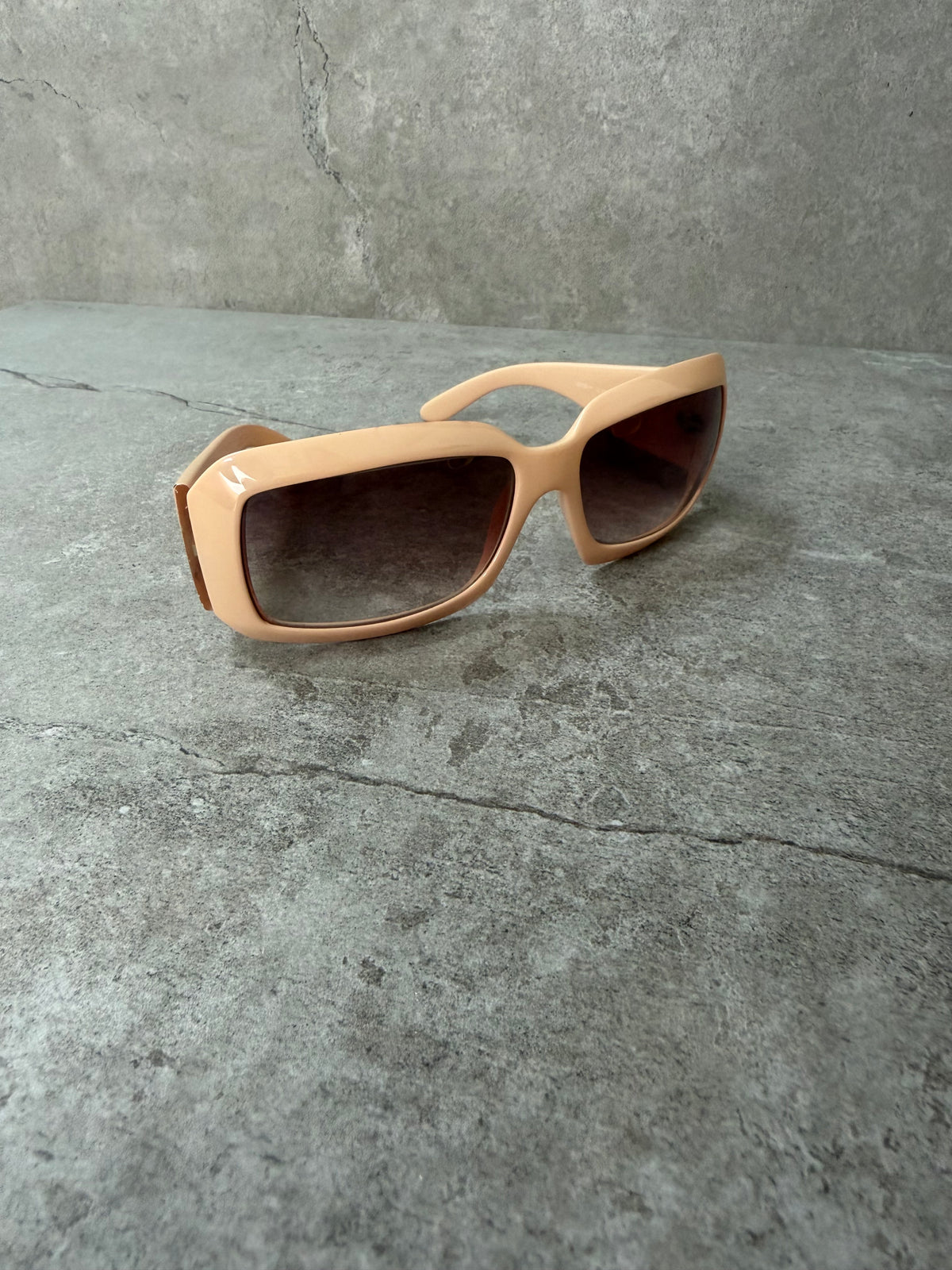 Chanel Mother of Pearl Logo Peach Sunglasses 5076-H