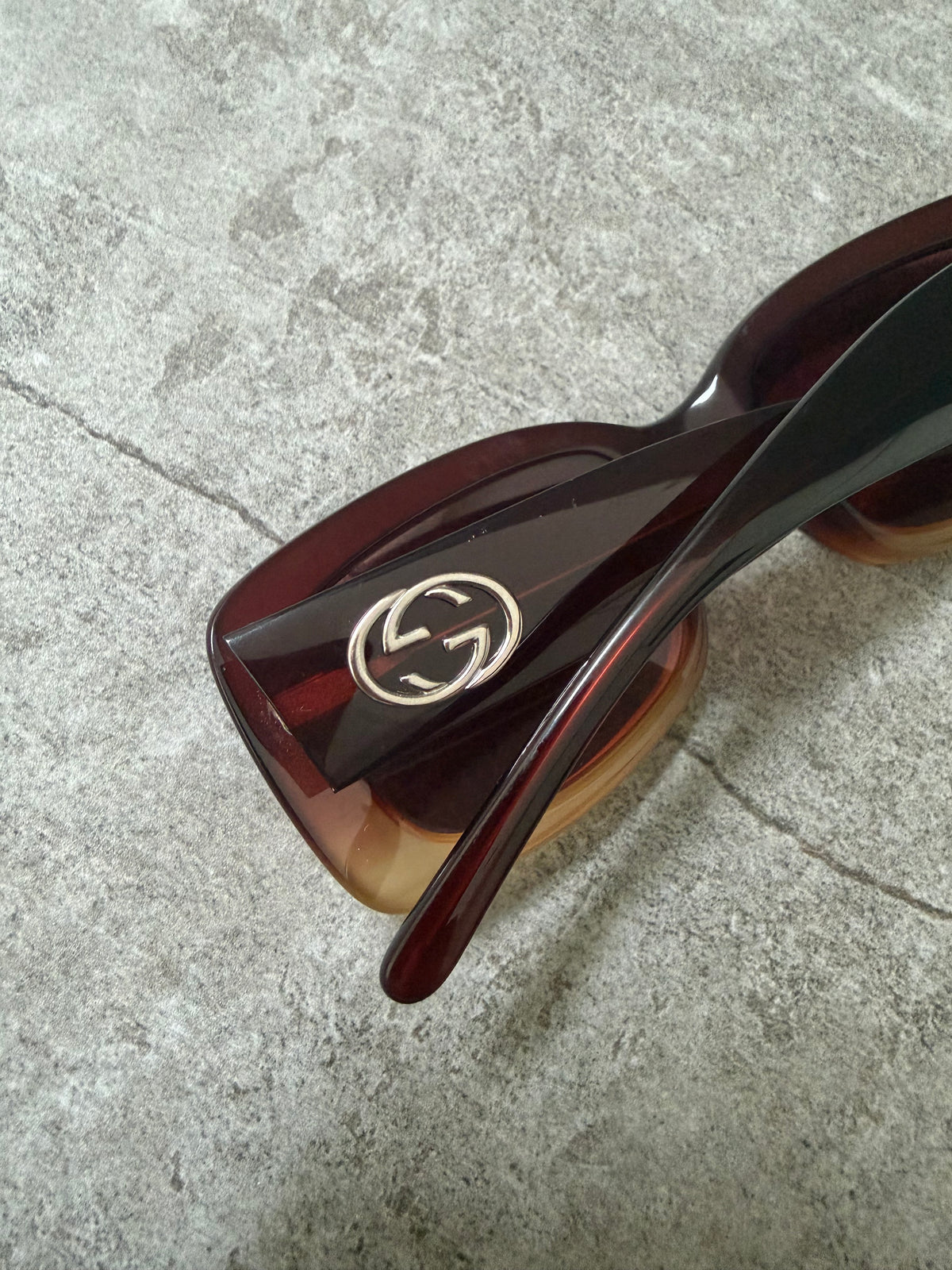 Gucci Cherry Burgundy Honey Ombre Vintage 1998 Tom Ford Sunglasses GG2407/S
