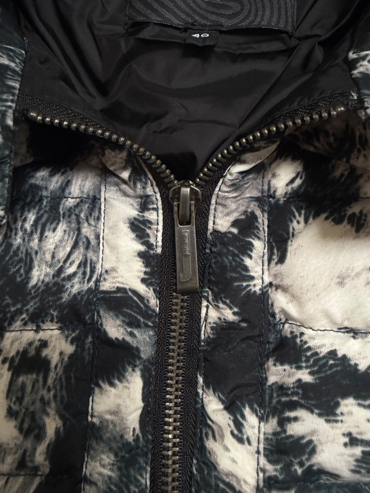Just Cavalli A/W 2012 Cropped Puffer Jacket - M