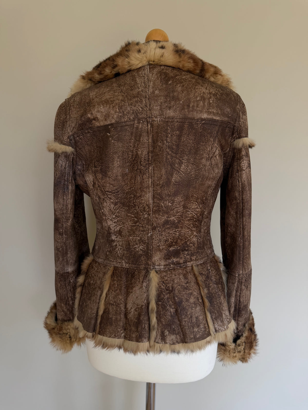 Y2K Leopard Rabbit Fur Shearling Distressed Leather Jacket - XS
