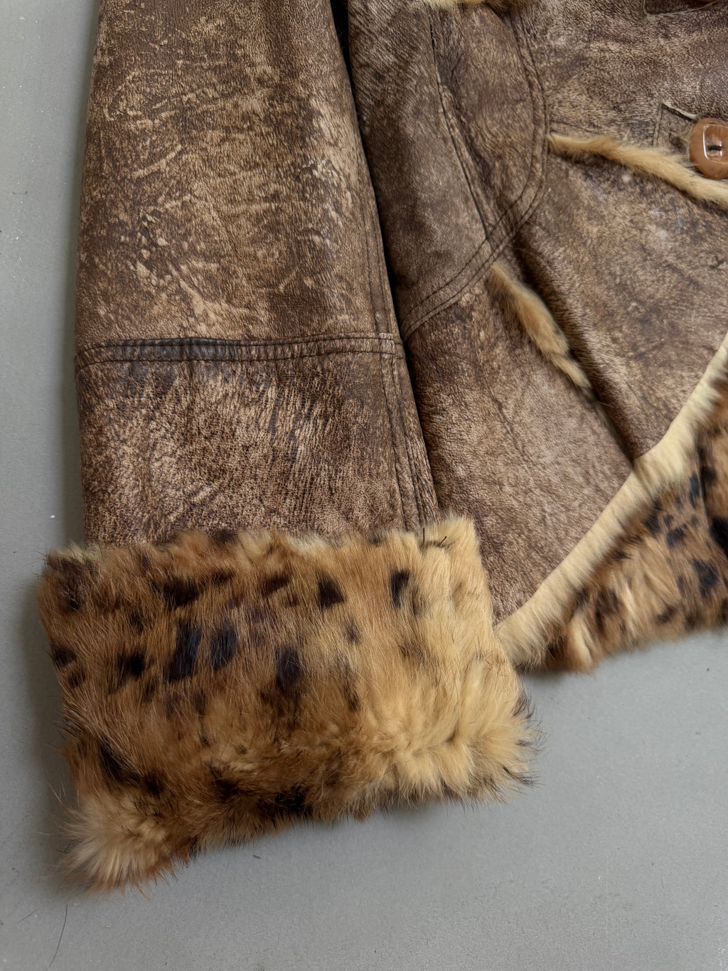 Y2K Leopard Rabbit Fur Shearling Distressed Leather Jacket - XS