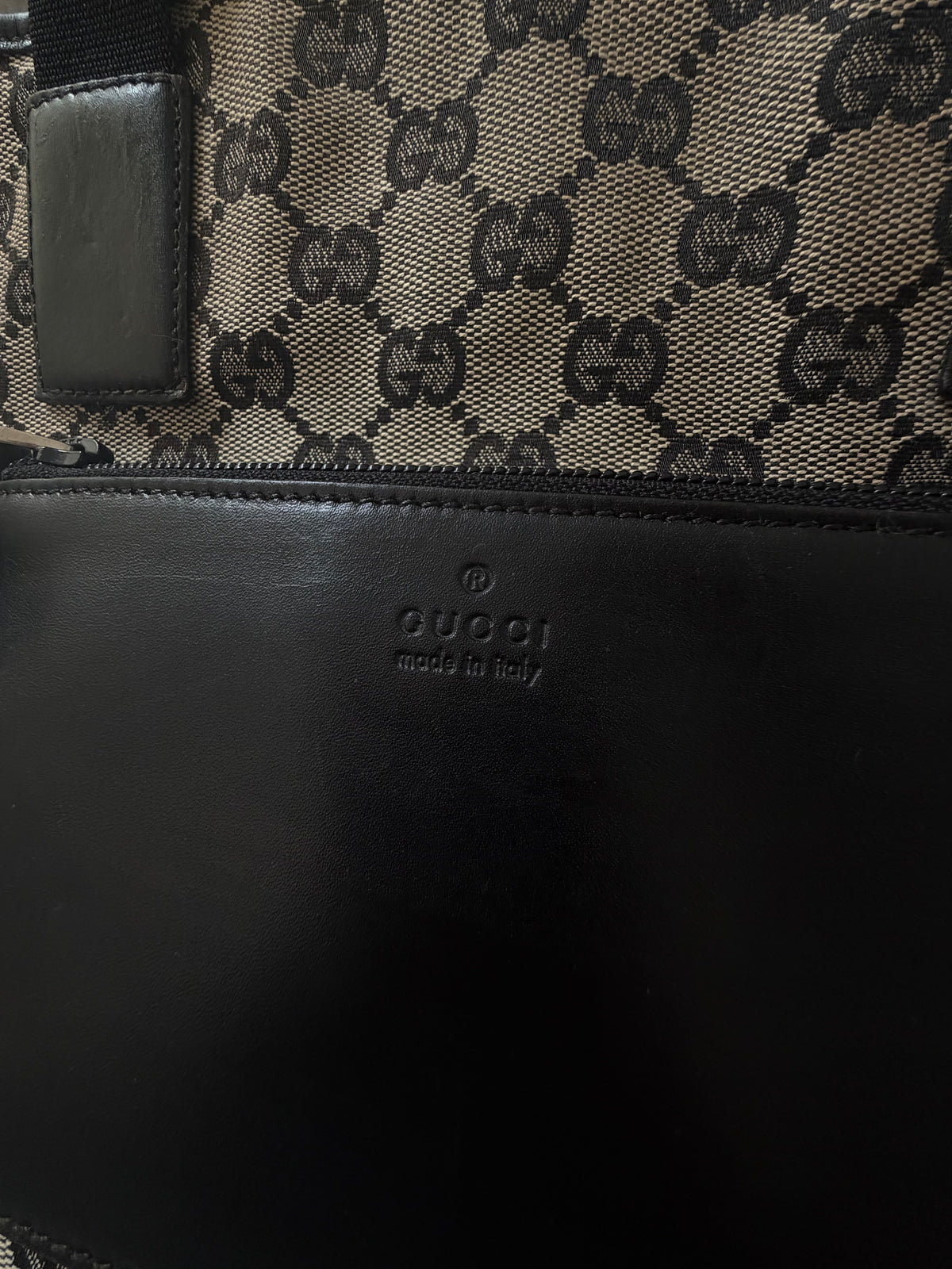 Gucci GG Monogram 1998 Canvas Leather Pocket Shoulder Bag