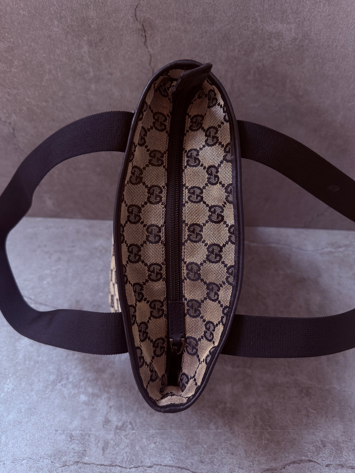Gucci GG Monogram 1998 Canvas Leather Pocket Shoulder Bag