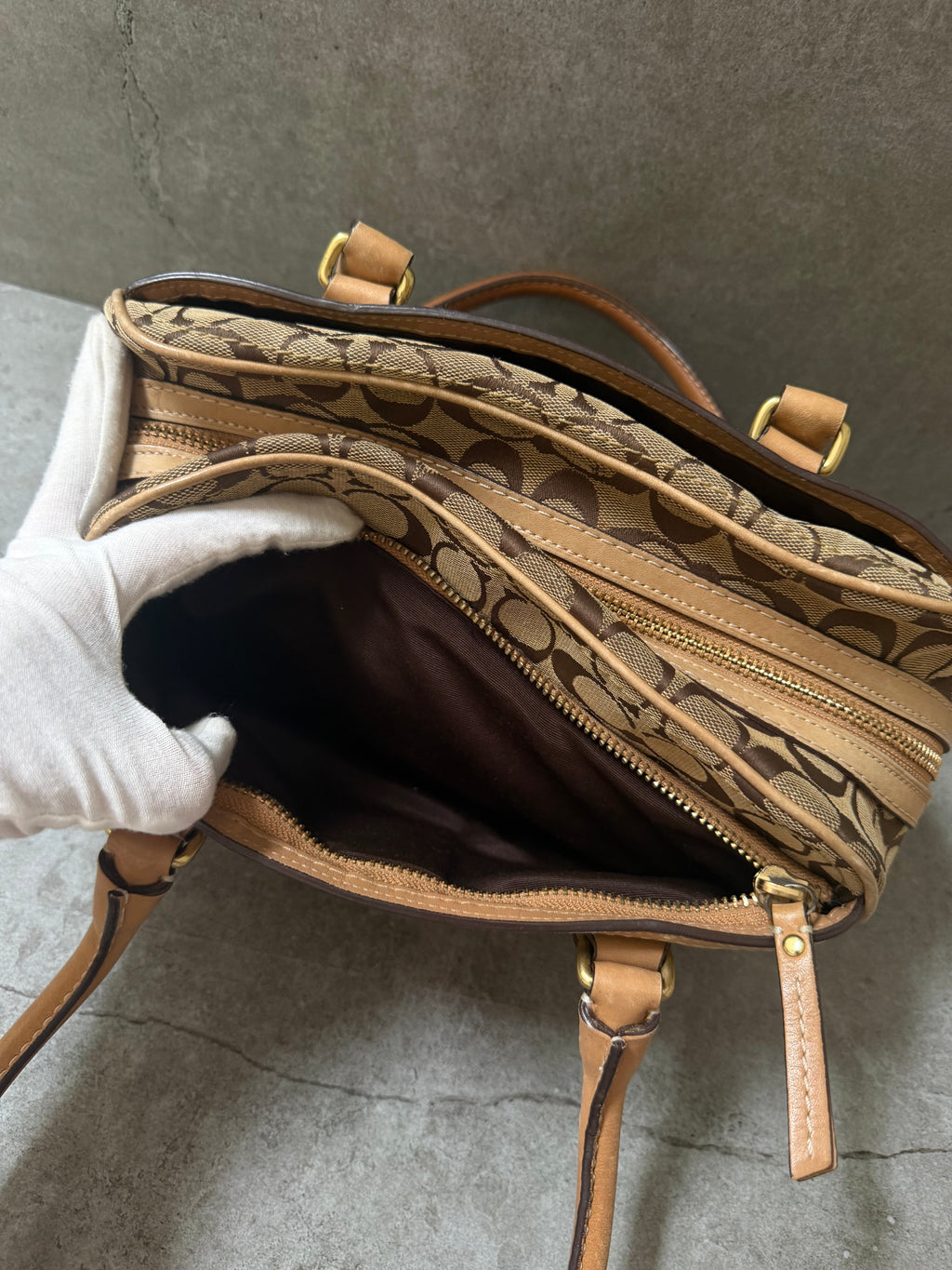 Coach Signature  Canvas Soho Satchel Bag