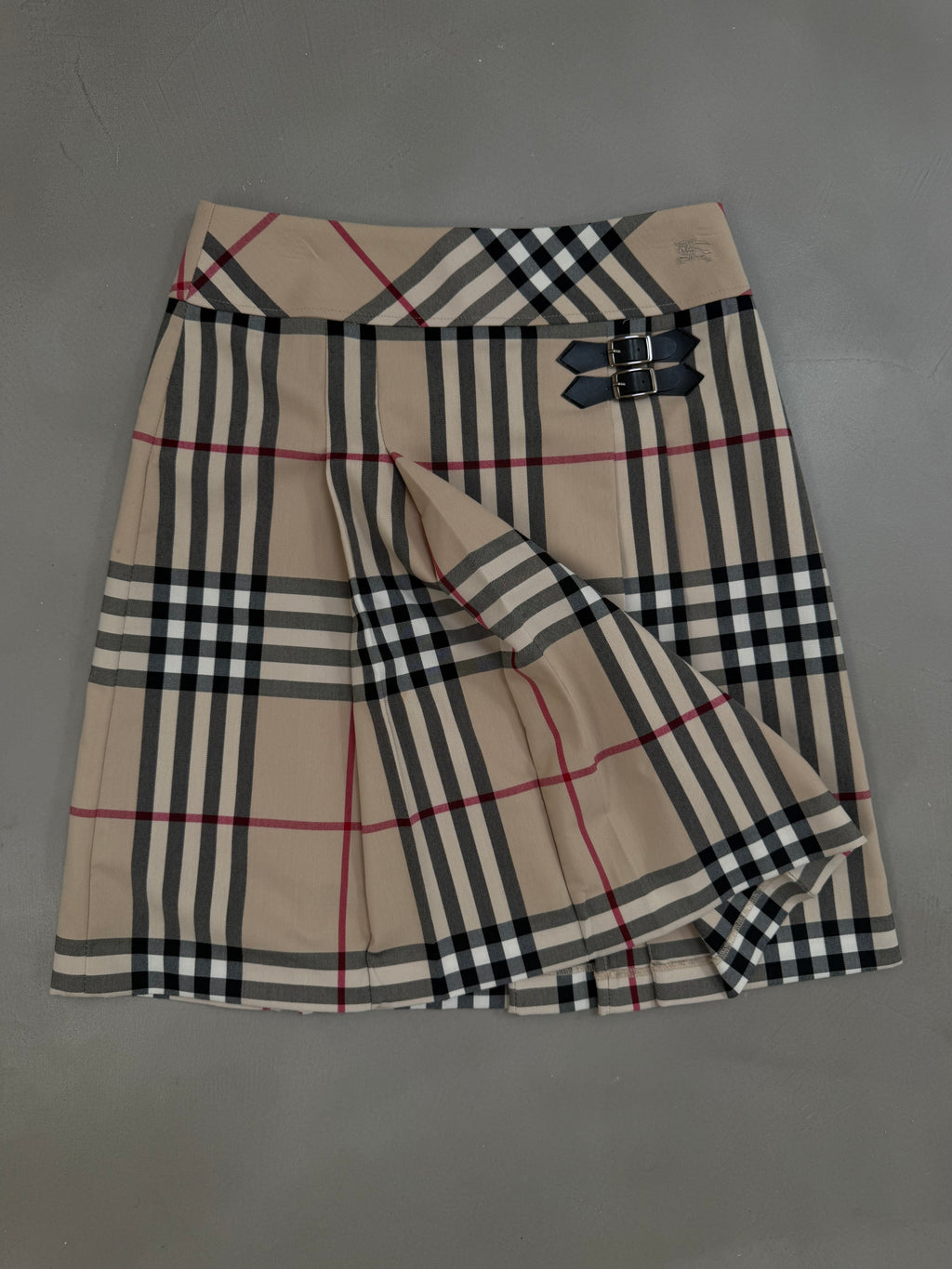 Burberry Vintage Check Buckled Kilt Skirt - M