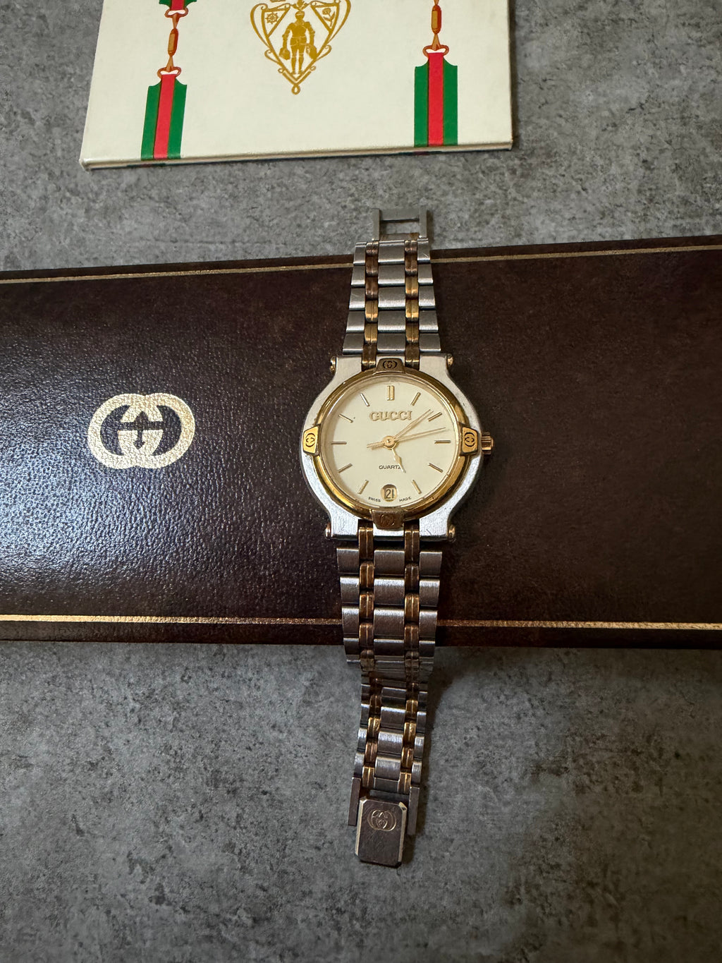 Gucci Vintage 9000L Two-Tone Ladies Watch Set