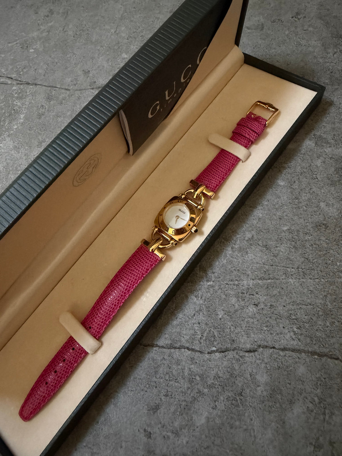 Gucci Vintage Gold 6300L Horsebit Pink Ladies Watch Set