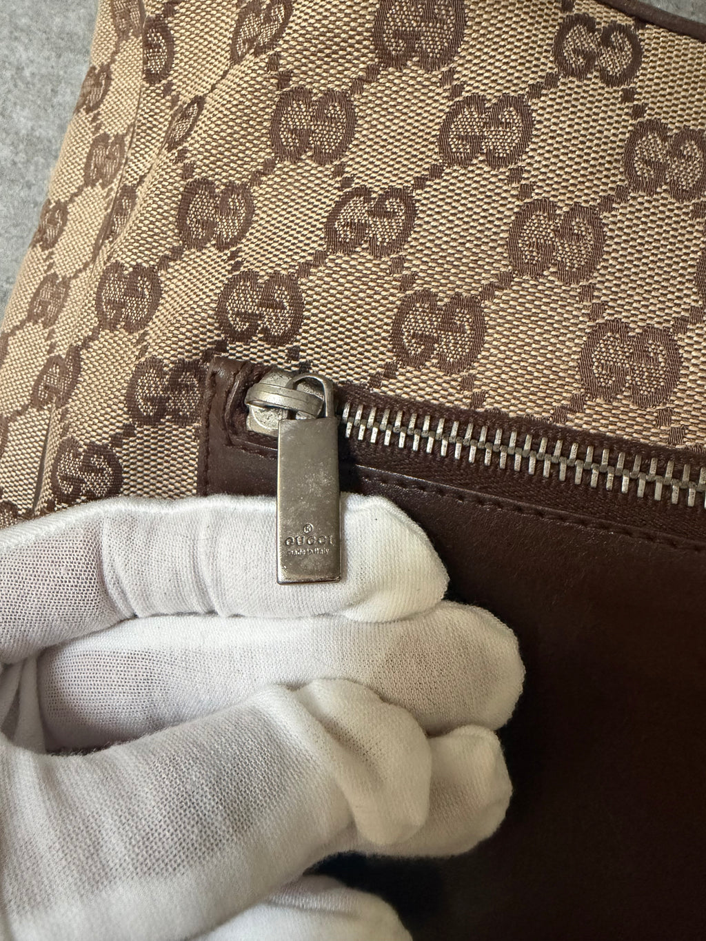 Gucci GG Monogram 1999 Canvas Leather Pocket Shoulder Bag