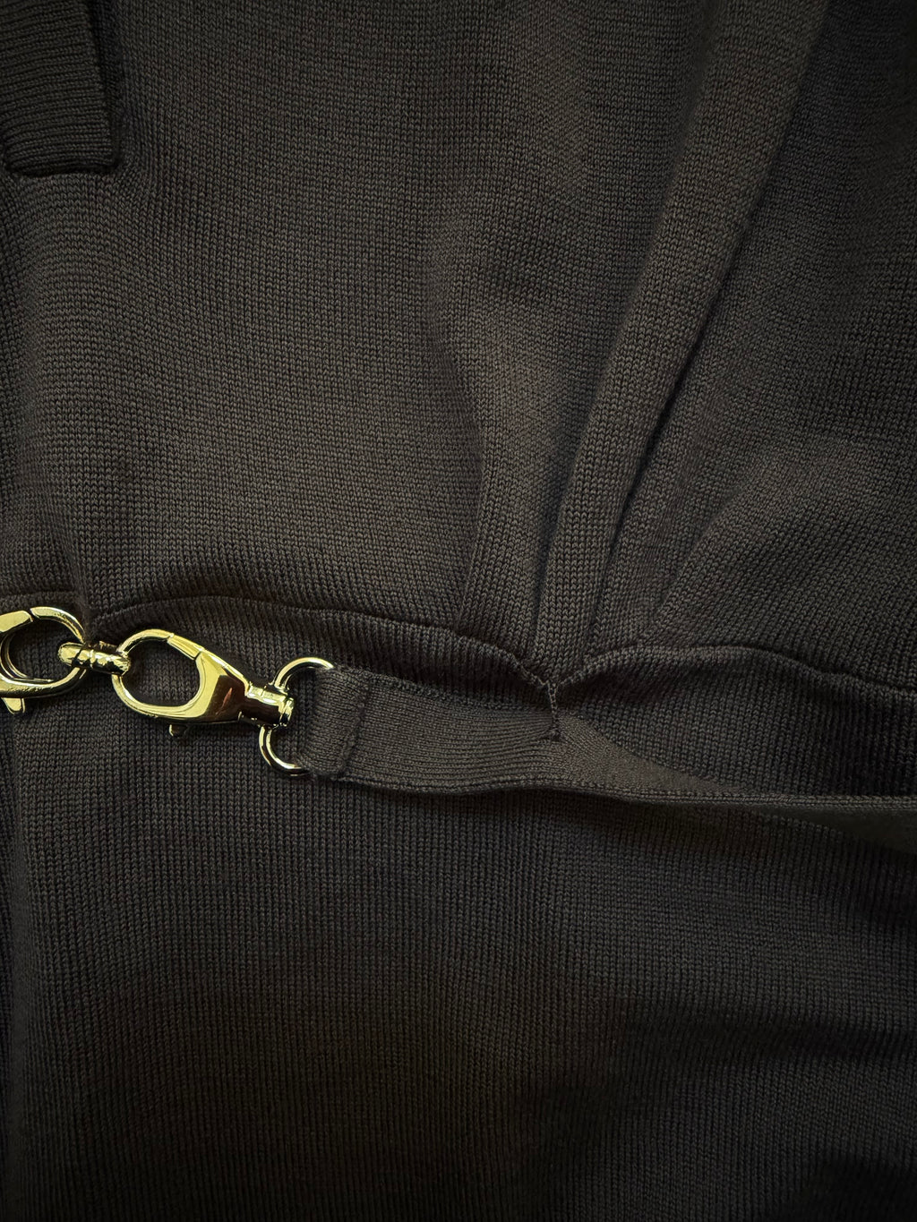 Gucci FW2006 Brown Fine Wool V-Neck Top with Gold Horsebit Clasp Belt - M