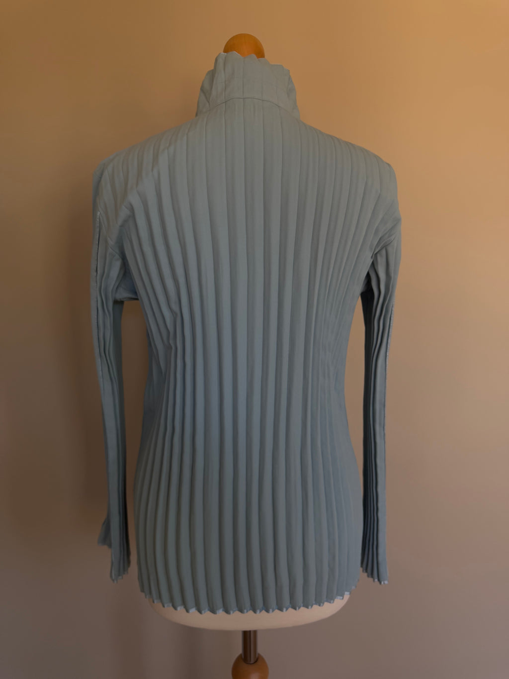 Issey Miyake Pleated Tailored Jacket Sax Dusty Blue - M