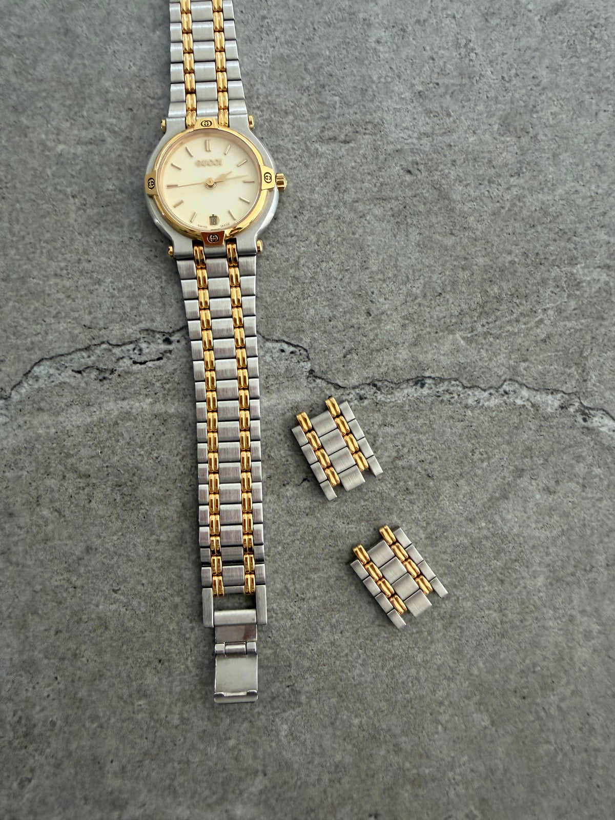 Gucci Vintage 1991 9000L Two-Tone Ladies Watch Set