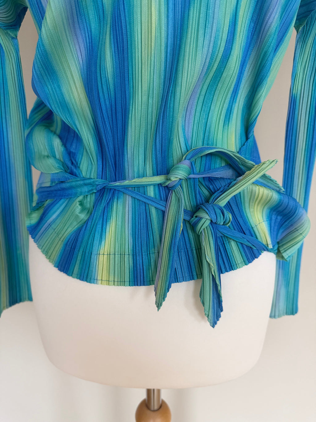 Issey Miyake Pleats Please SS05 Gradient Cross Front Draped Cardigan Top - M/L (4)