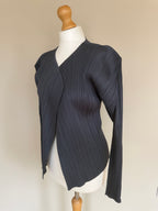 Issey Miyake Pleats Please AW10 Charcoal Grey Crossover Wrap Cardigan Jacket with Pockets - M/L (4)