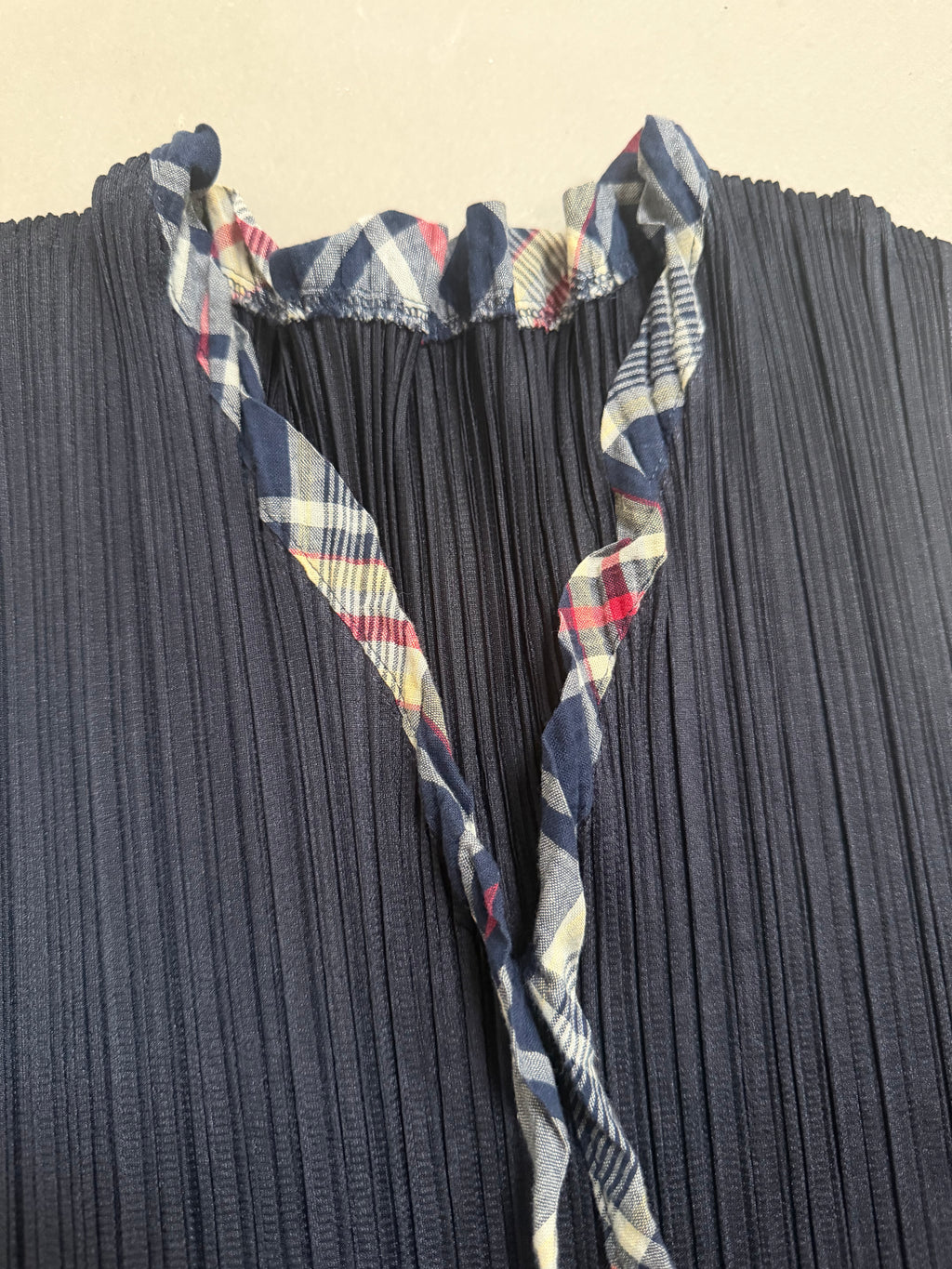 Issey Miyake Pleats Please SS03 Sleeveless Top with Tartan Plaid Ruffled Neck Tie - M (3)