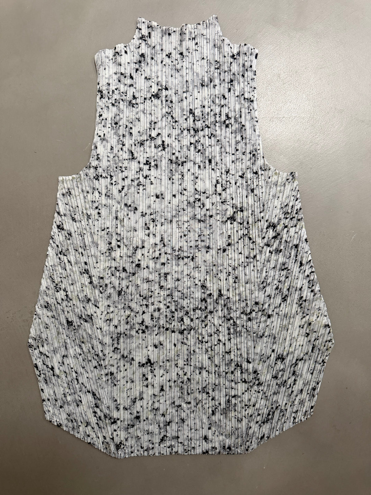 Issey Miyake Pleats Please SS07 Speckled Marble High Neck Sleeveless Top - M (3)