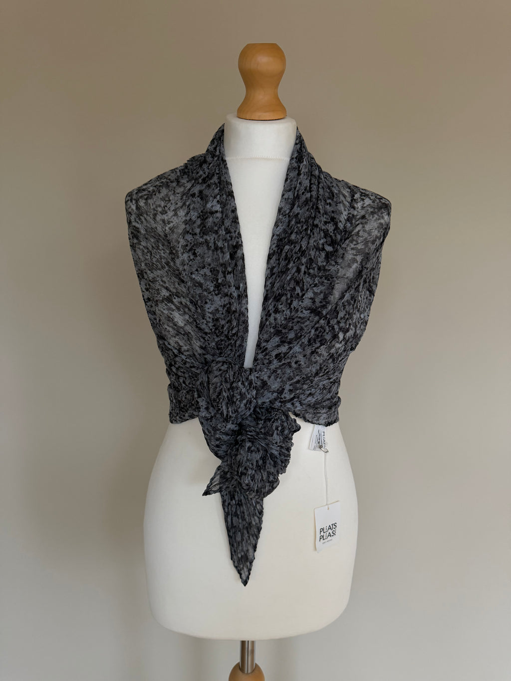 Issey Miyake Pleats Please 2007 Speckled Marble Scarf Wrap Pleated Shawl - OS