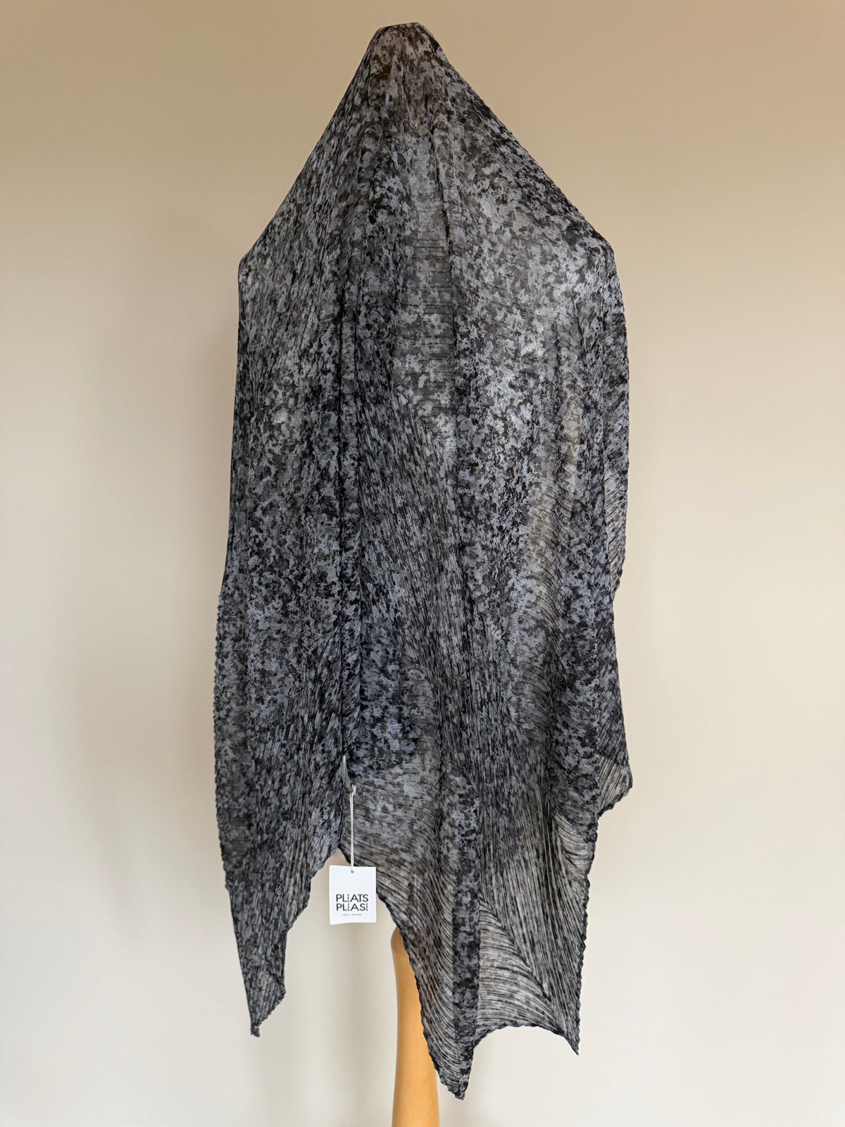 Issey Miyake Pleats Please 2007 Speckled Marble Scarf Wrap Pleated Shawl - OS