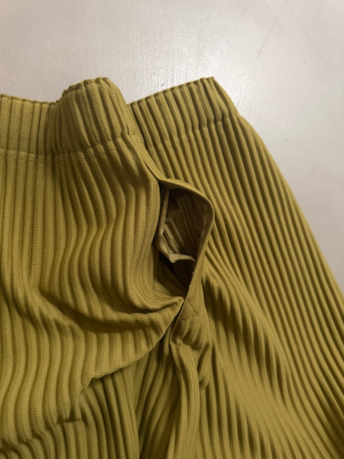 Issey Miyake Homme Plisse AW20 Olive Pleated Trousers - M (2)