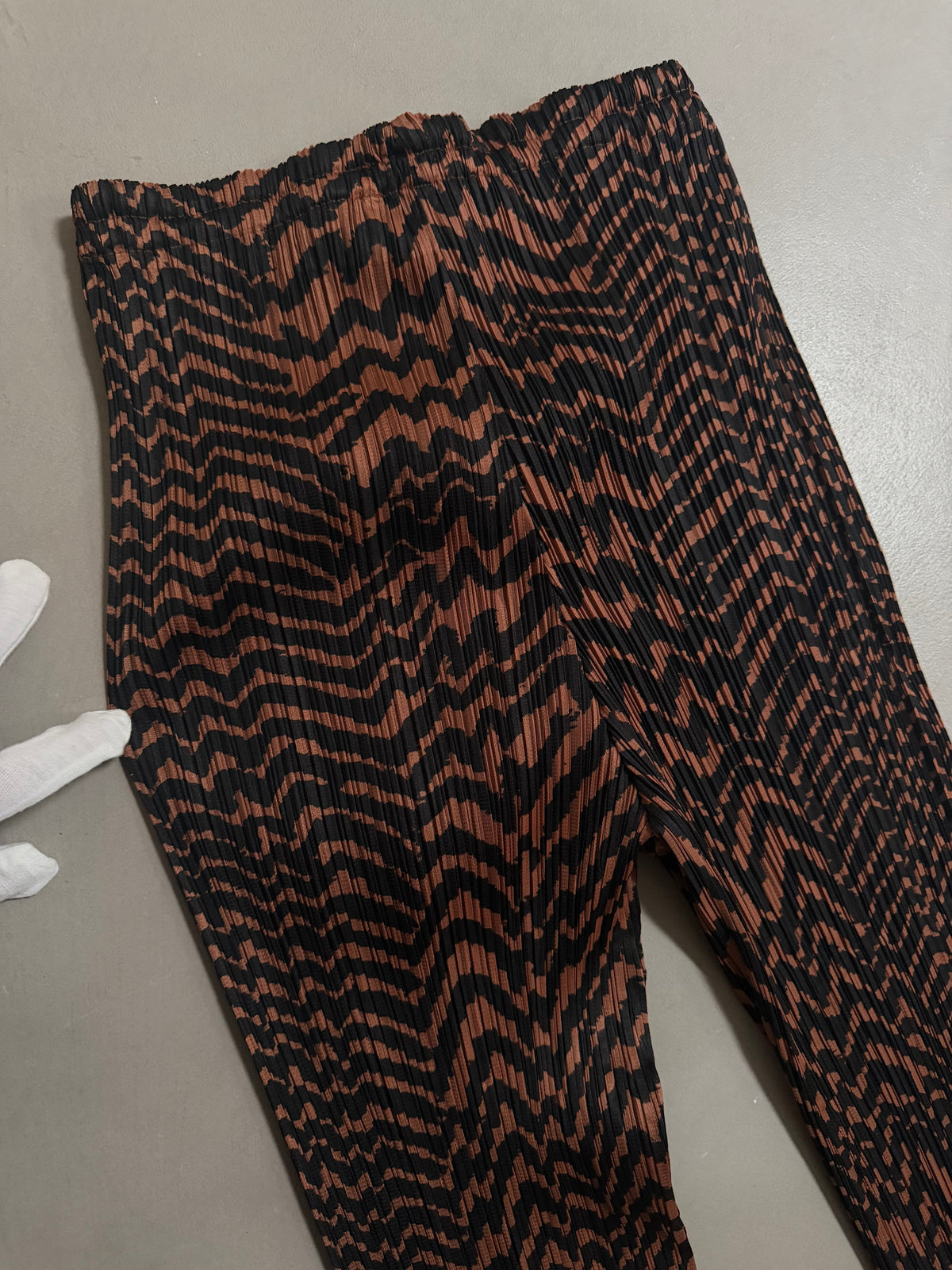 Issey Miyake Pleats Please AW98 Brown Zigzag Tiger Striped Trousers - M (3)