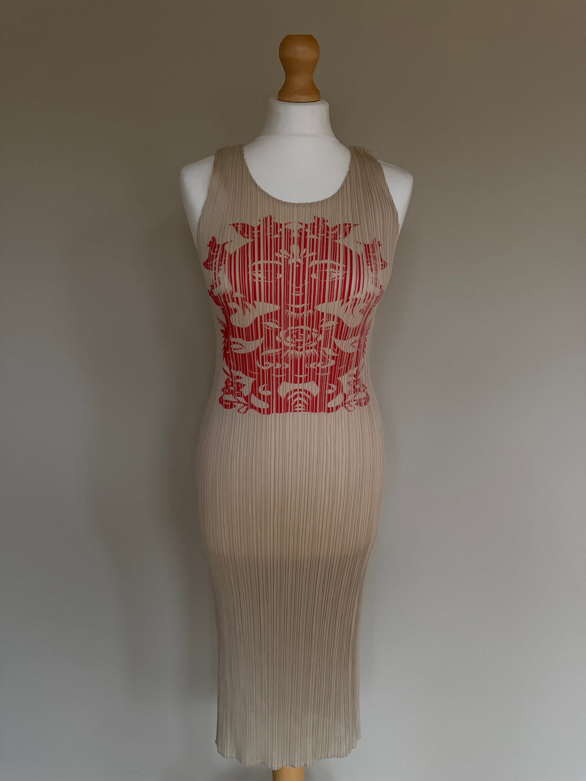 Issey Miyake Pleats Please AW98 Sleeveless Tank Dress with Asian Folk Art Graphic - M (3)